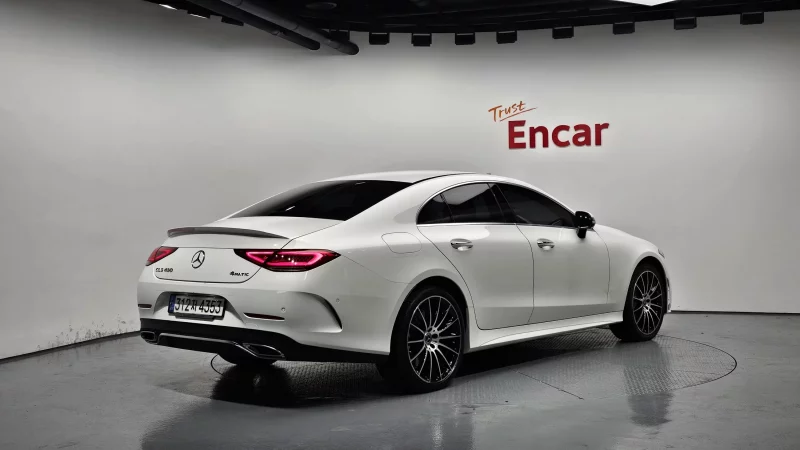 Mercedes-Benz CLS-Class