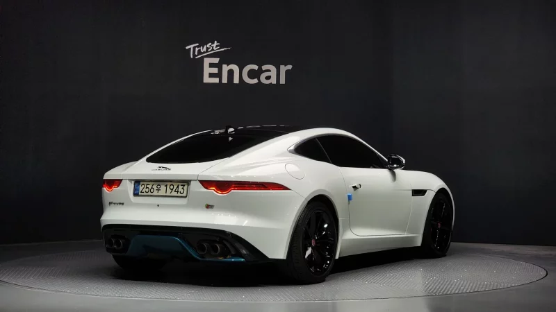 Jaguar F-TYPE