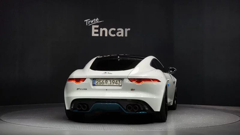 Jaguar F-TYPE