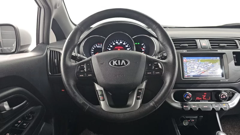 Kia pride