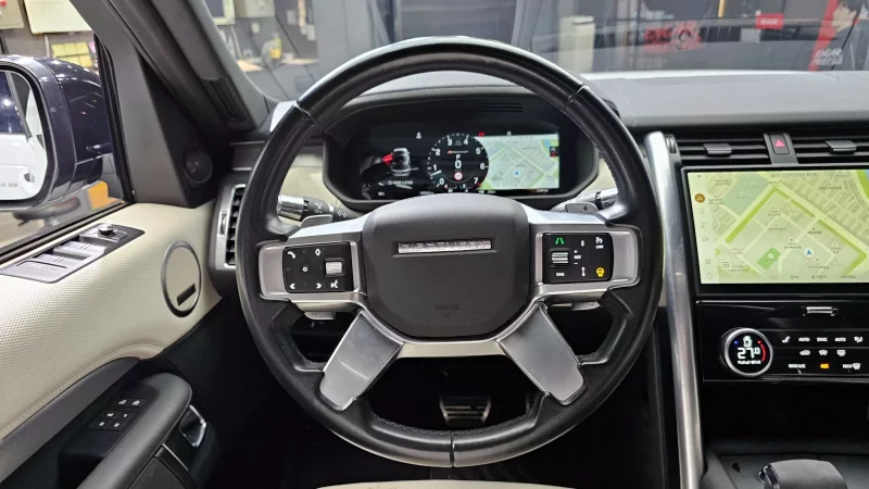 Land Rover DISCOVERY