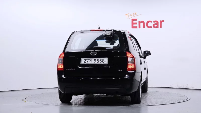 Kia Carens