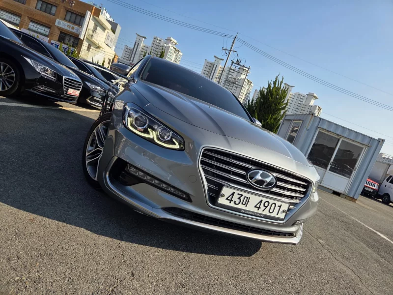 Hyundai Grandeur