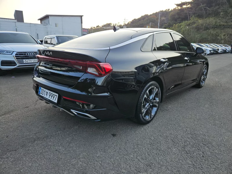 Kia K5
