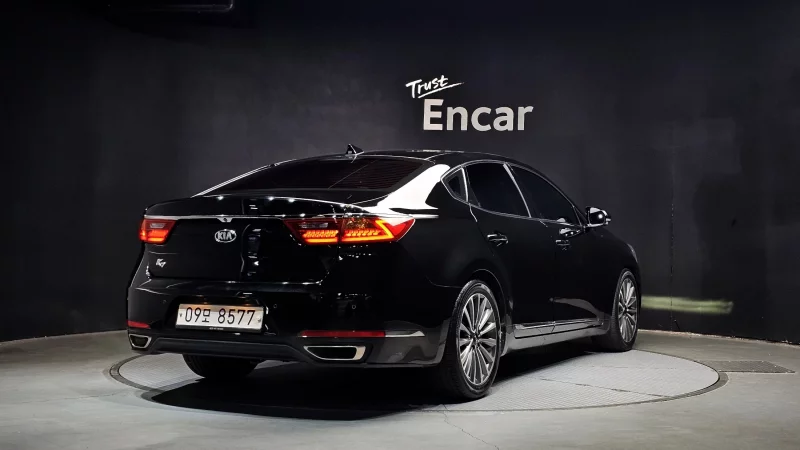 Kia K7