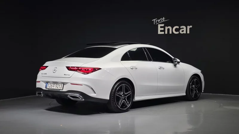 Mercedes-Benz CLA-Class