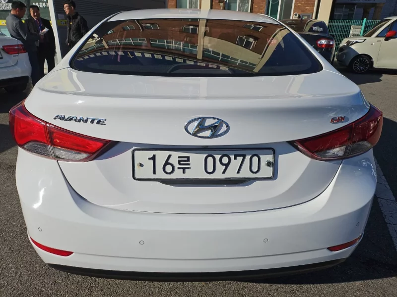 Hyundai AVANTE