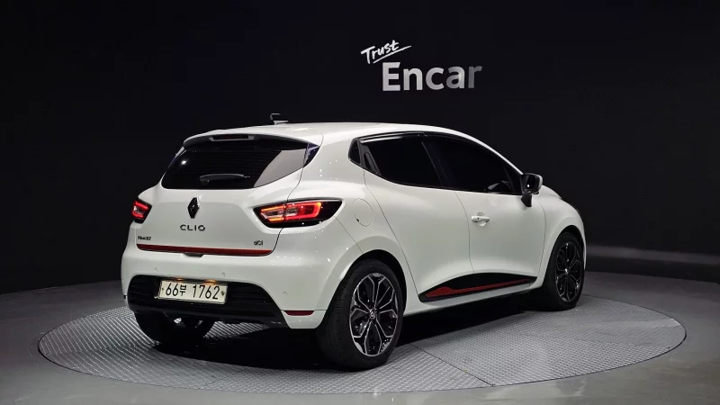 Renault Samsung Cilo