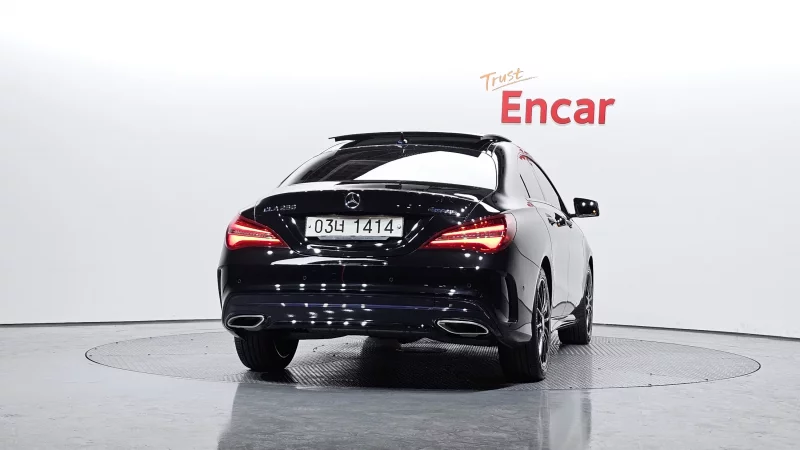 Mercedes-Benz CLA-Class