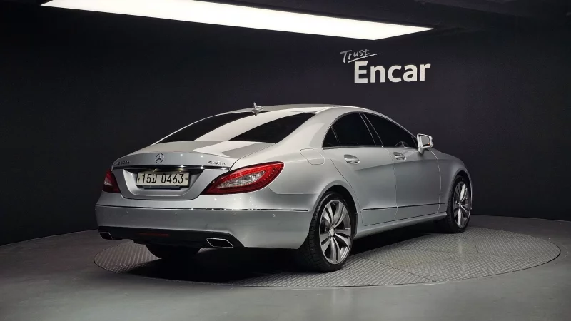 Mercedes-Benz CLS-Class