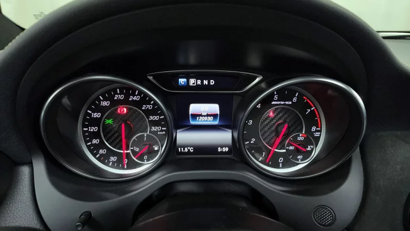 Mercedes-Benz GLA-Class