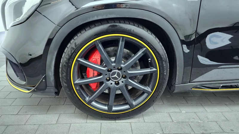 Mercedes-Benz GLA-Class