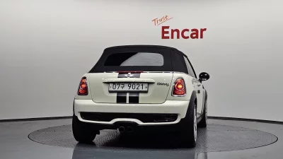 MINI Cooper Convertible