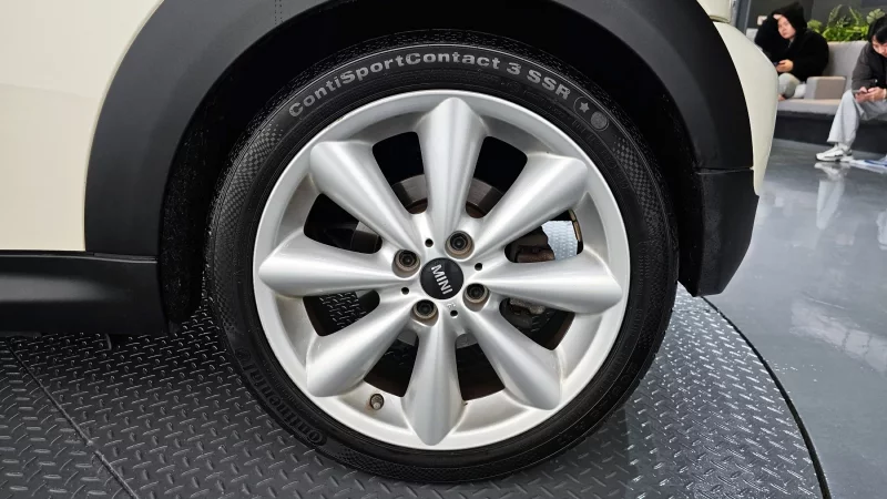 MINI Cooper Convertible