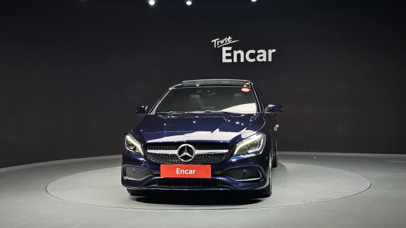 Mercedes-Benz CLA-Class