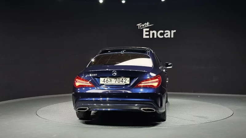 Mercedes-Benz CLA-Class