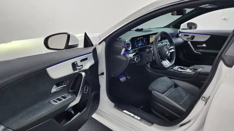 Mercedes-Benz CLA-Class