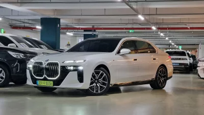 BMW 7-Series