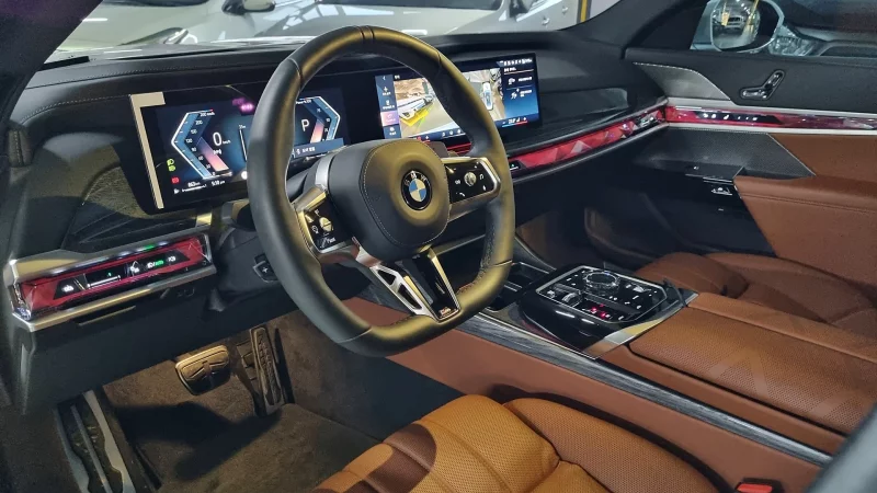 BMW 7-Series