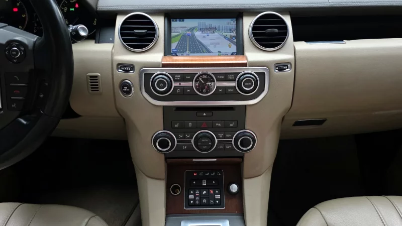 Land Rover DISCOVERY