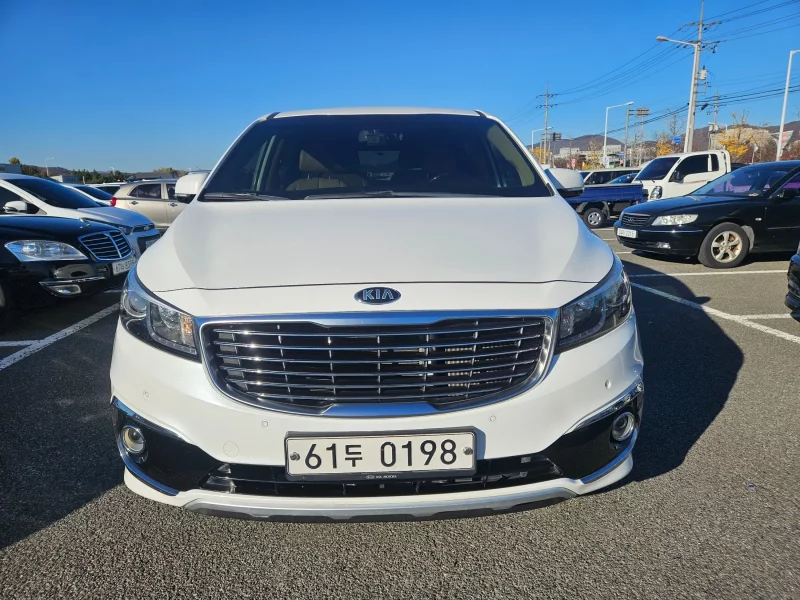 Kia Carnival