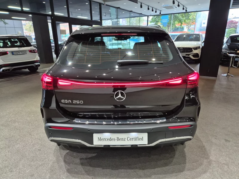 Mercedes-Benz EQA