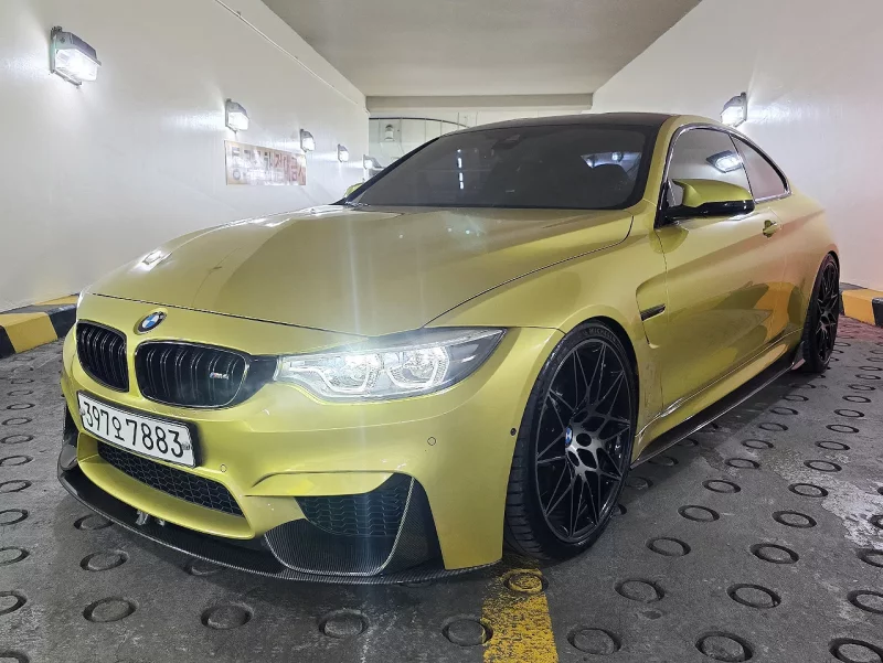 BMW M4