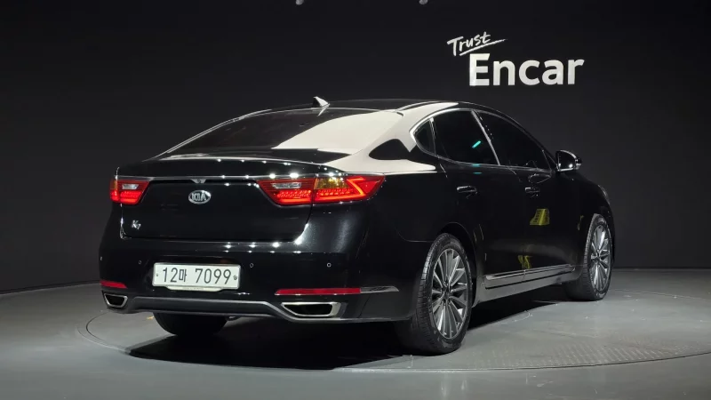 Kia K7