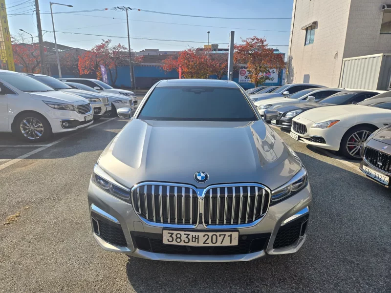 BMW 7-Series