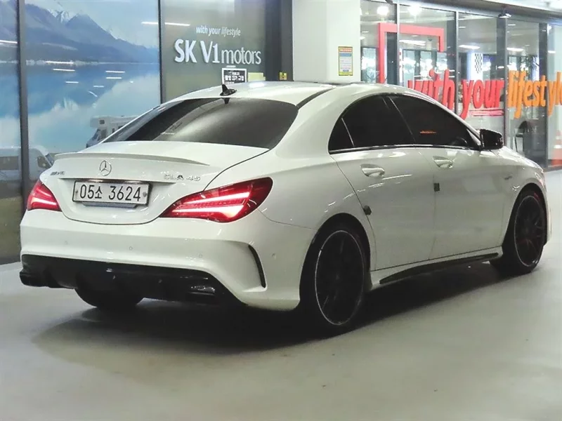 Mercedes-Benz CLA-Class