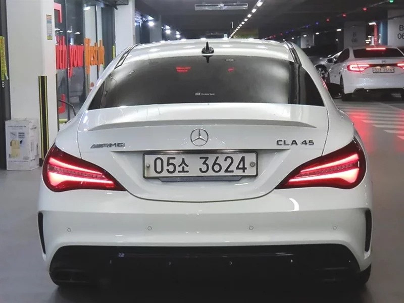 Mercedes-Benz CLA-Class