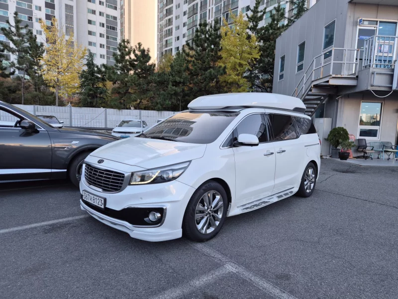 Kia Carnival
