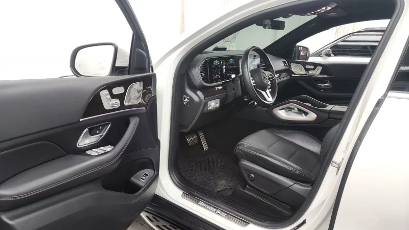 Mercedes-Benz GLE-Class