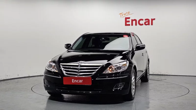 Hyundai Genesis