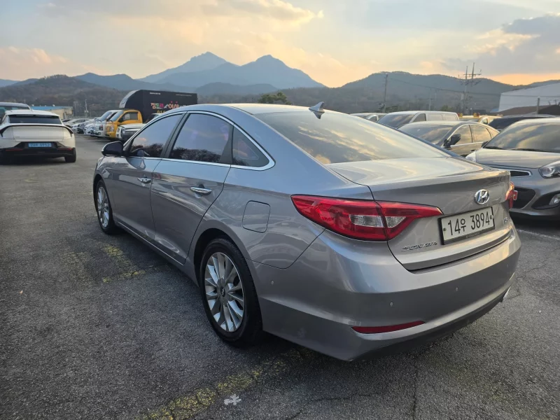 Hyundai Sonata