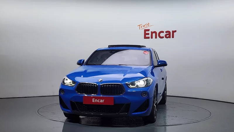BMW X2