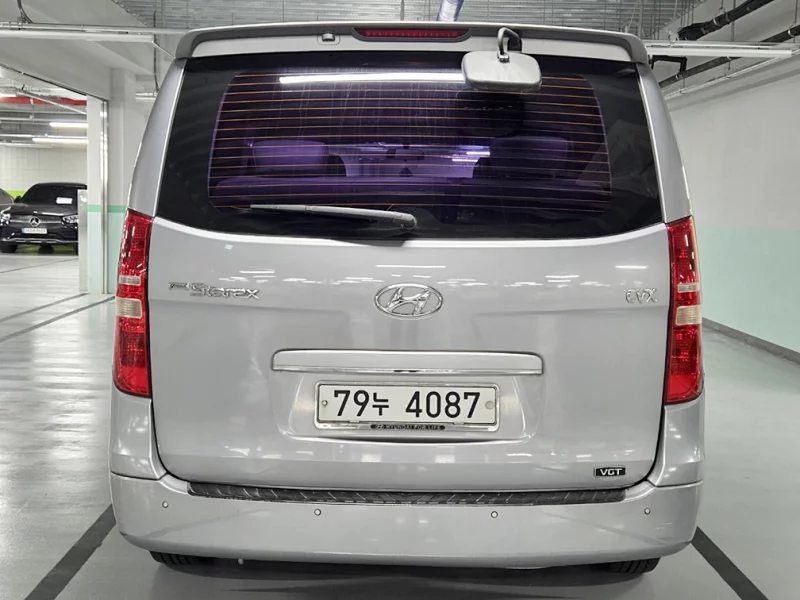 Hyundai Grand Starex