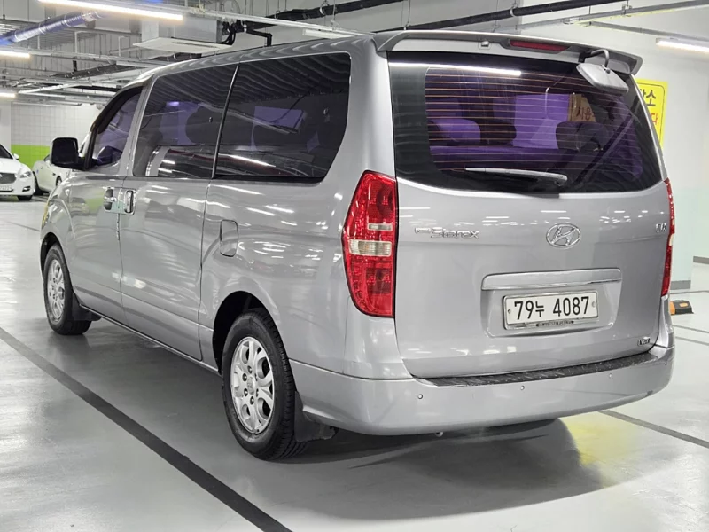 Hyundai Grand Starex