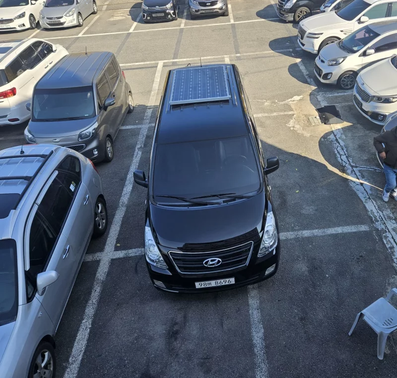 Hyundai Starex