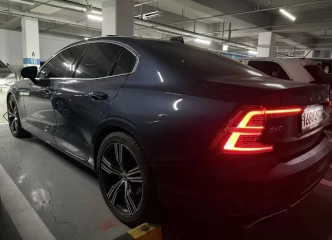 Volvo S60