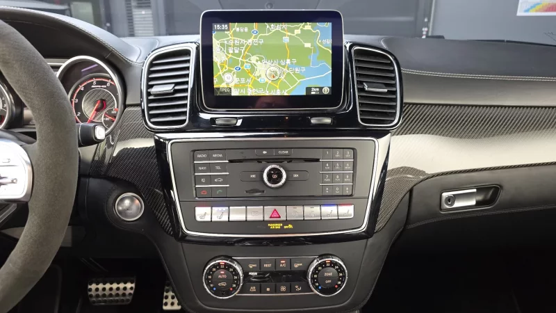 Mercedes-Benz GLE-Class