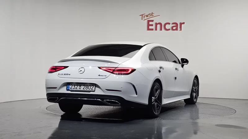 Mercedes-Benz CLS-Class