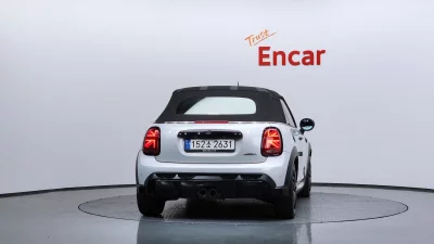 MINI Cooper Convertible