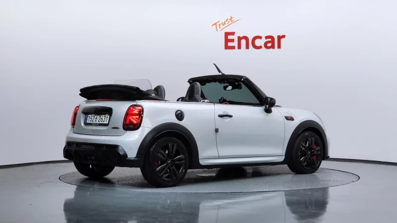 MINI Cooper Convertible