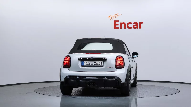 MINI Cooper Convertible