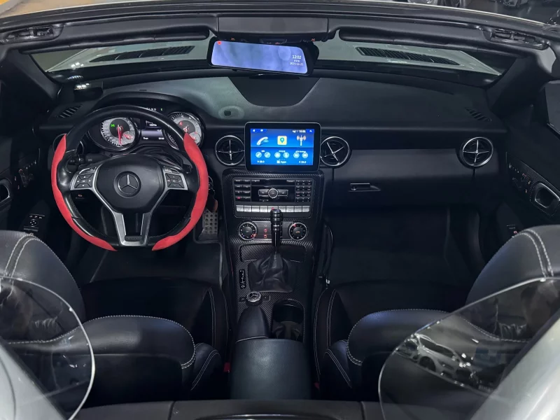 Mercedes-Benz SLK-Class