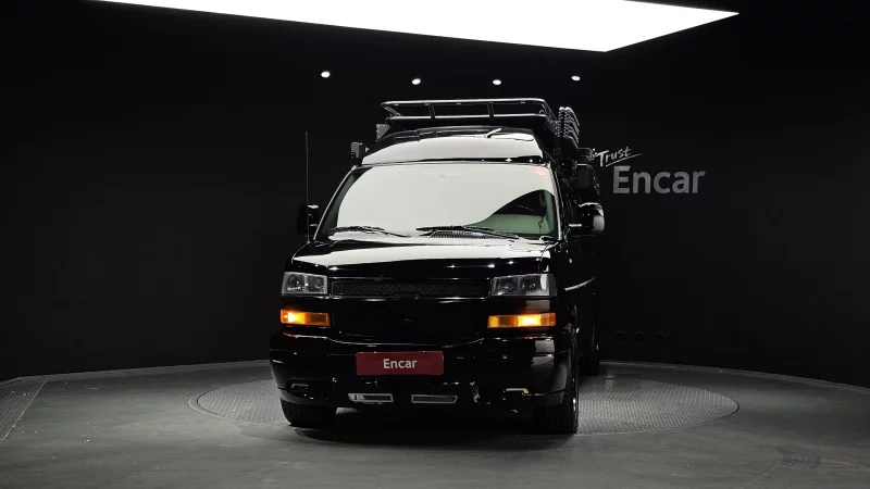 Chevrolet Express Van