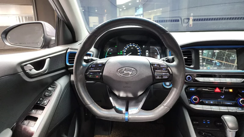 Hyundai Ioniq