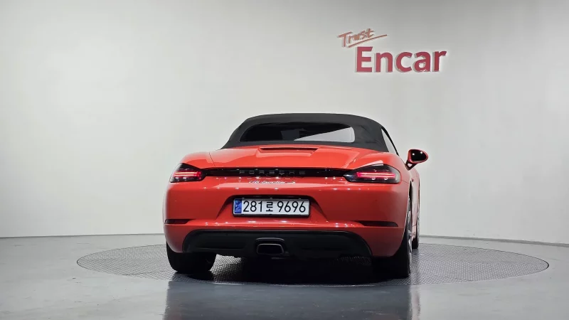 Porsche 718