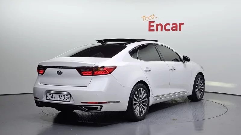 Kia K7